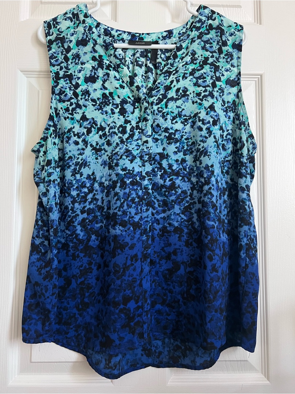 Essentials Blue Gradient Floral Print Sleeveless Camisole
